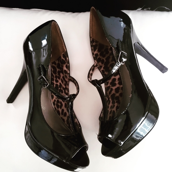 Fergalicious Black Excite T Strap Heels - Picture 6 of 6